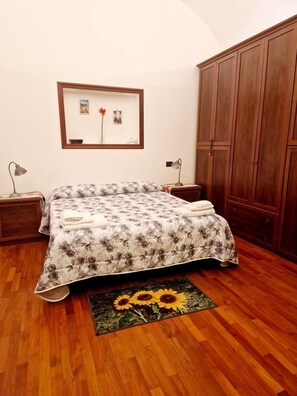 2 bedrooms, Internet, bed sheets - Apartment Sorrento "in Corso Italia" (Sorrento)