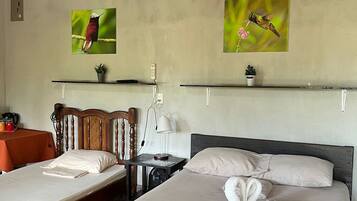 1 bedroom, WiFi, bed sheets