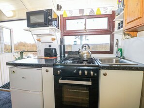 Kookgerei, borden en bestek