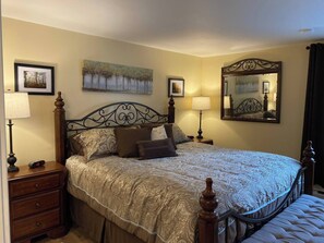 2 habitaciones, tabla de planchar con plancha y cuna de viaje 