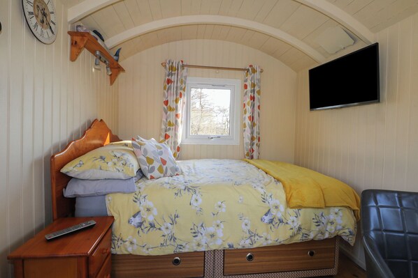 1 bedroom, individually decorated, individually furnished, free WiFi - Roach Hut (Uckfield)