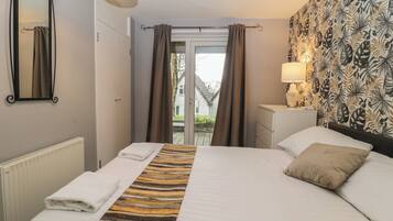 3 bedrooms, individually decorated, individually furnished, free WiFi