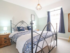 2 bedrooms, individually decorated, individually furnished, free WiFi - Seren Cottage (Ludlow)
