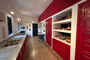 Private kitchen - Private olive farm for families | Marrakech | Pool (Marrakesh)