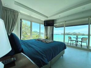 1 chambre, coffres-forts dans les chambres, fer et planche à repasser