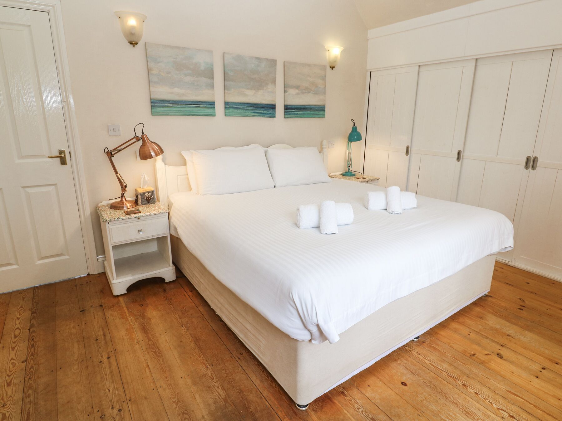 Cottage | 5 phòng ngủ, trang trí khác biệt 