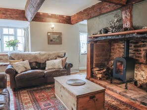 Living area - Spinning Wheel Cottage (Budleigh Salterton)