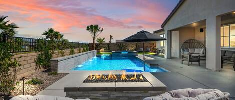 Et oppvarmet basseng