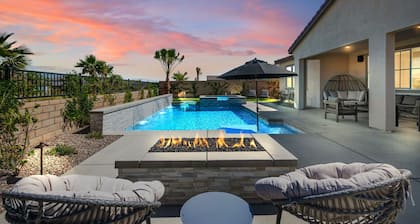 Luxury Desert Escape – Private Pool, Putting Green & Outdoor Oasis!