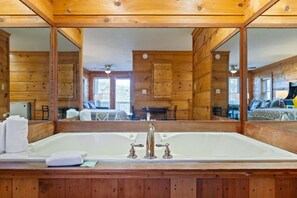 1 chambre, fer et planche à repasser, draps fournis