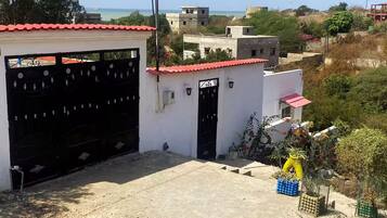 Enceinte de lâhĂ©bergement