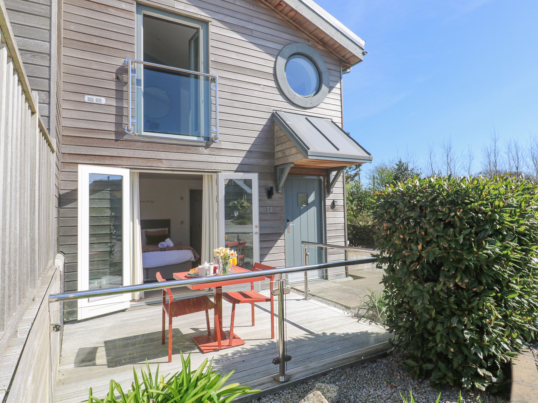 Cottage | Outdoor dining