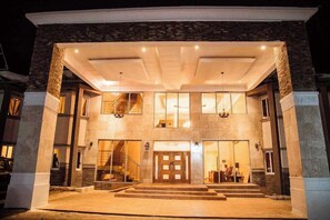 Fachada da propriedade