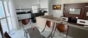 Casa com piscina em Bertioga 1