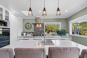 Fridge, microwave, dishwasher, toaster