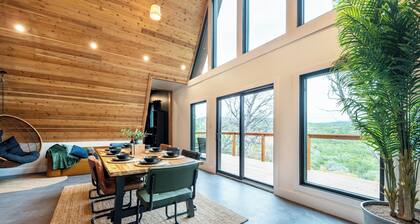 A-Frame with Heated Mini-Pool, Stunning Views