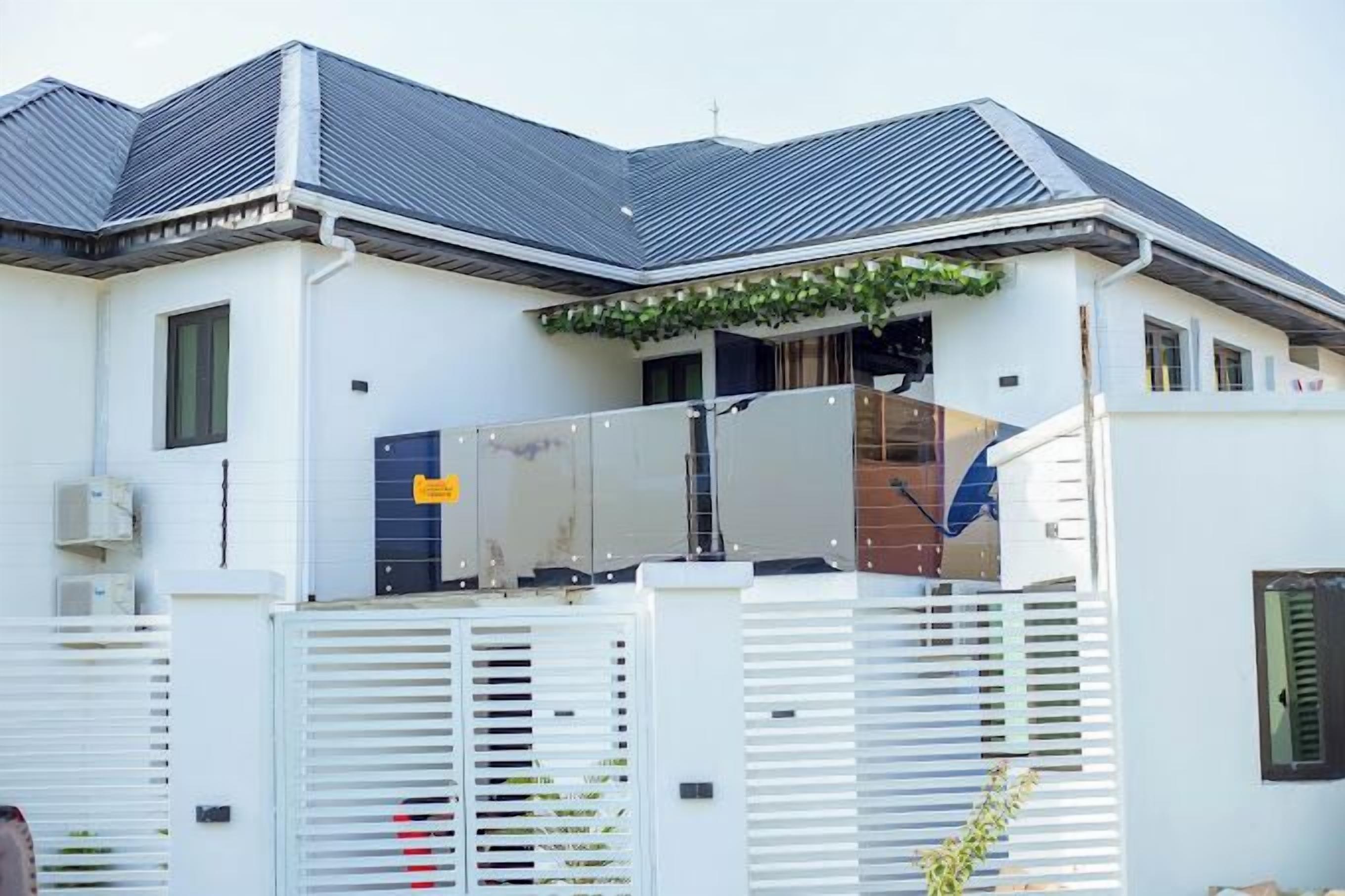 Bagian depan properti