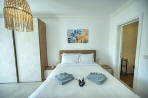 2 chambres, fer et planche à repasser, Wi-Fi gratuit, draps fournis