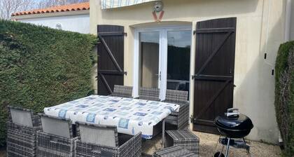 Seaside house for 2 to 6 people