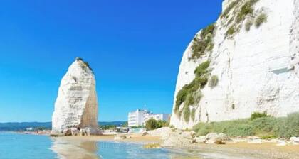 Villa Soleil: family apartments in relaxing oasis 500mt from the sea in Vieste