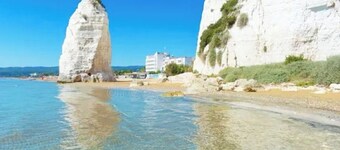 Villa Soleil: family apartments in relaxing oasis 500mt from the sea in Vieste