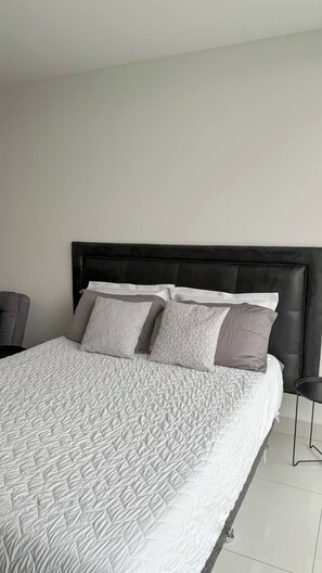 1 habitación, wifi y ropa de cama 