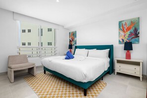 3 dormitorios, cuna de viaje, wifi gratis y ropa de cama