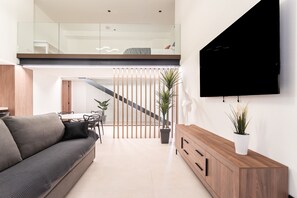 TV