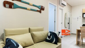 Living area - Moderno Agradável Flat P Galinhas BP402 (Ipojuca)