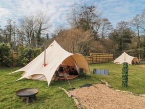 Property grounds - Bell Tent 3 (Bath)