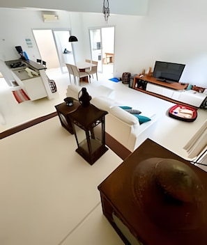 Villa | Interior - Casa em Maresias - 50 metros da praia - 2 (Sao Sebastiao)