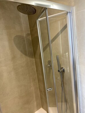 Hair dryer, towels - The Valley Collection - Suite B23 (Ix-Xagħra)