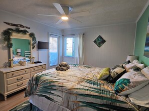 2 chambres, fer et planche à repasser, Wi-Fi gratuit, draps fournis