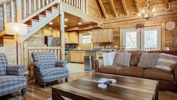 Rumah (5 Bedrooms) | Interior