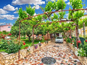 Apartment, 2 Schlafzimmer, Raucher, Terrasse | Garten