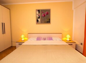 Apartment, 2 Bedrooms, Smoking, Patio | 3 bedrooms - Ground Floor Retreat With bbq (Rovinj)