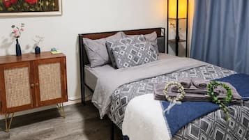 Desk, free WiFi, bed sheets