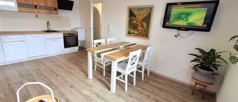 تناول الطعام