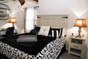 4 bedrooms, desk, iron/ironing board, WiFi