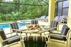 Nhà, nhiều giường, có thể sử dụng hồ bơi, quang cảnh hồ bơi (Weikva Villa) | Hồ bơi | Hồ bơi ngoài trời 