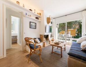 Apartment | Living room - Can Xeret Apartment for 6 Persons (Palafrugell)