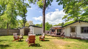 Unclassified image, 4 of 25, button - Near Golf & Lake: Breezy Point Resort Log Cabin (Pequot Lakes)