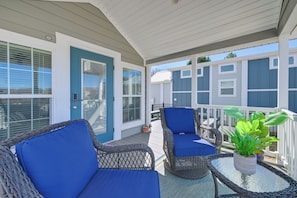Terrace/patio - Boat & Fish: Waterfront Gem in Sherrills Ford! (Sherrills Ford)