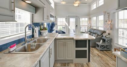 Boat & Fish: Waterfront Gem in Sherrills Ford!