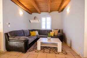 TV - Charming Villa Evita with private pool (Kras (Krk))