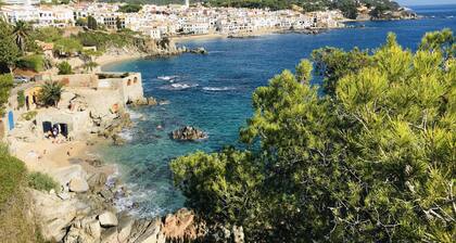 Apartment in Llafranc Near Sandy Beach