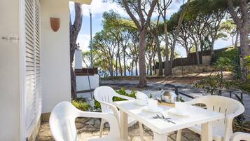 Apartamento | Opções para refeição ao ar livre