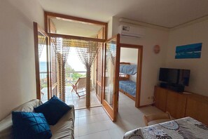 2 bedrooms, iron/ironing board, free WiFi - Appartamento Blue Sea (Talamone)