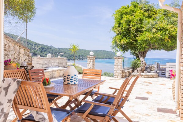 Outdoor dining - Alisachni-Steps from the sea by Corfu Stay Solutions (Apraos)