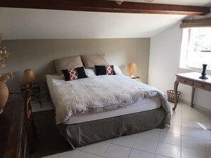 5 sovrum, strykjärn/strykbräda, wi-fi och sängkläder